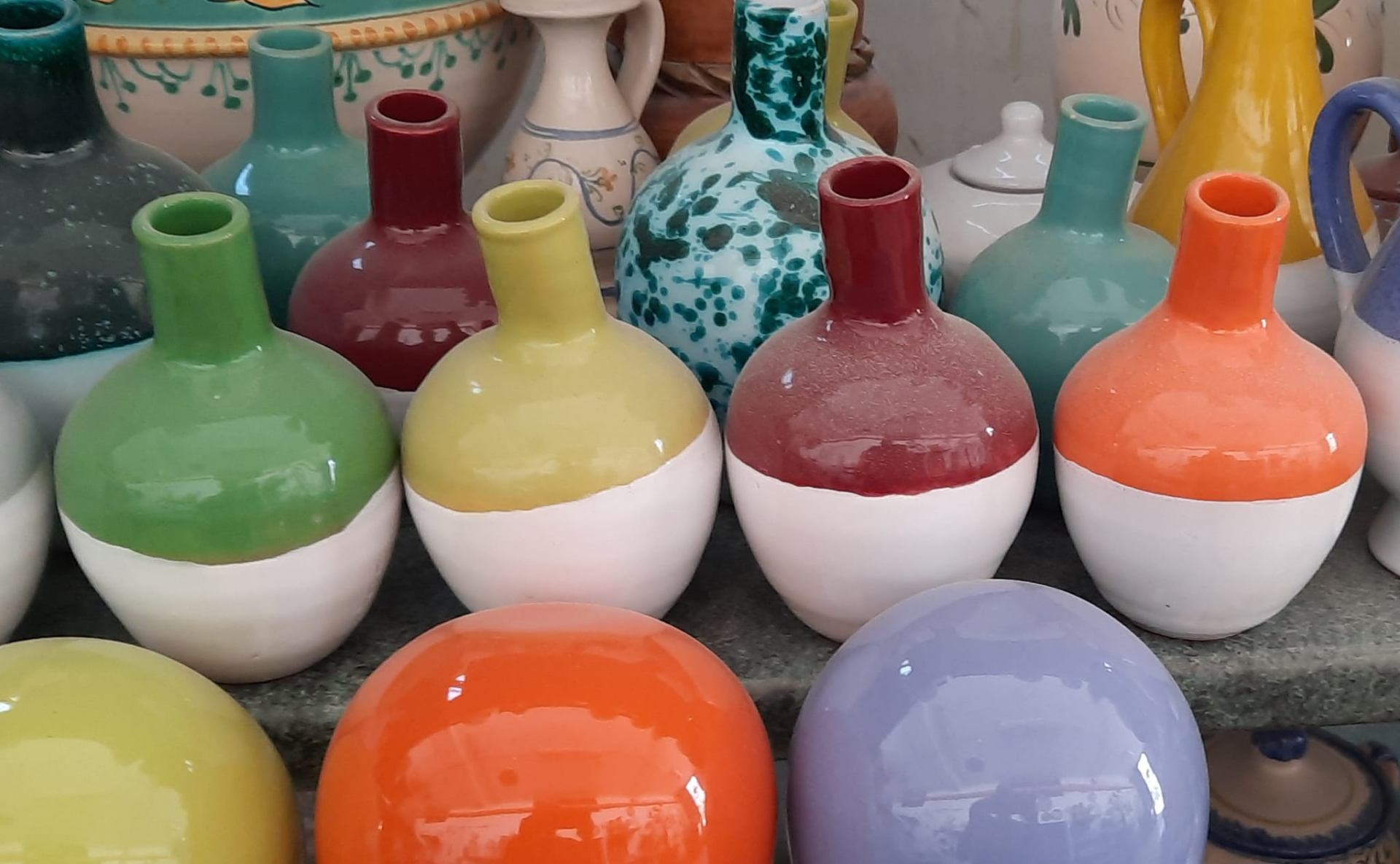 Vasi in Ceramica Colorata